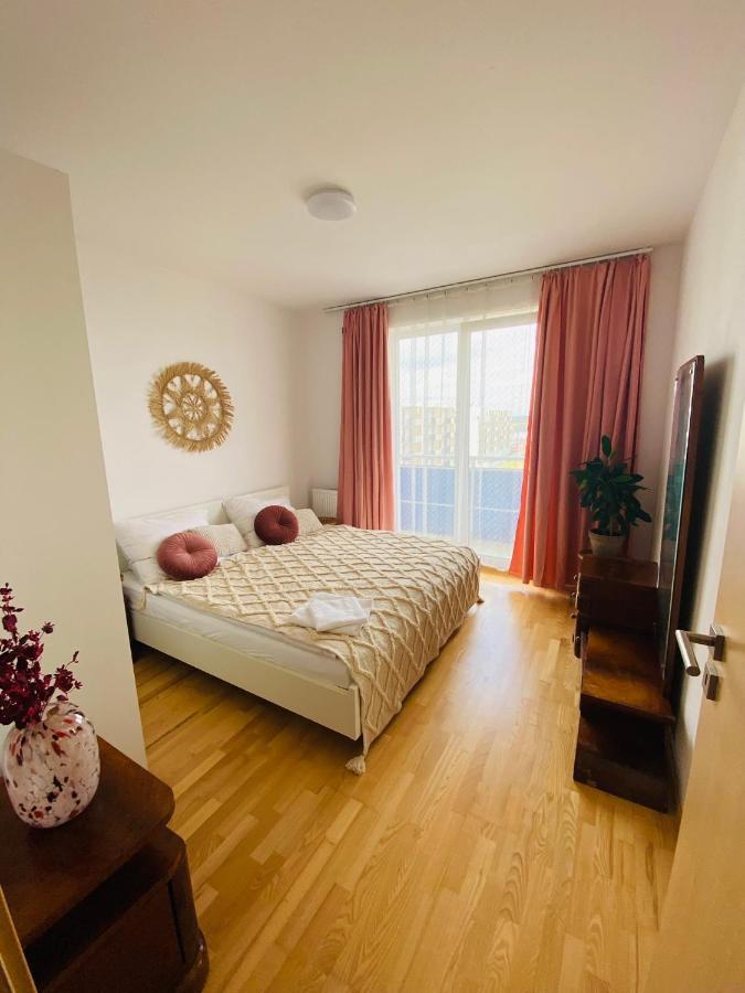 Stylovy Apartman Artdeco Apartment Poděbrady Екстериор снимка