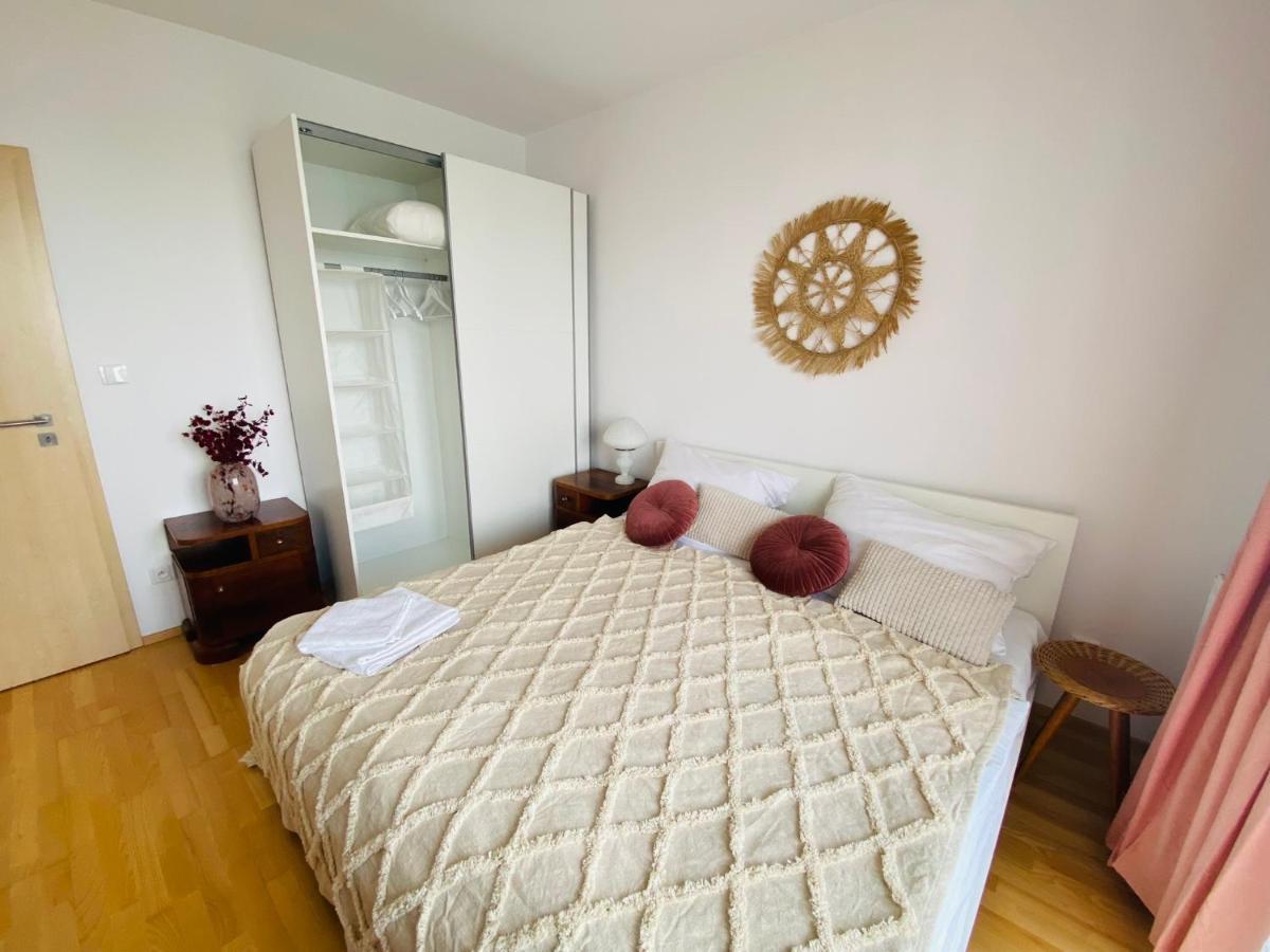 Stylovy Apartman Artdeco Apartment Poděbrady Екстериор снимка