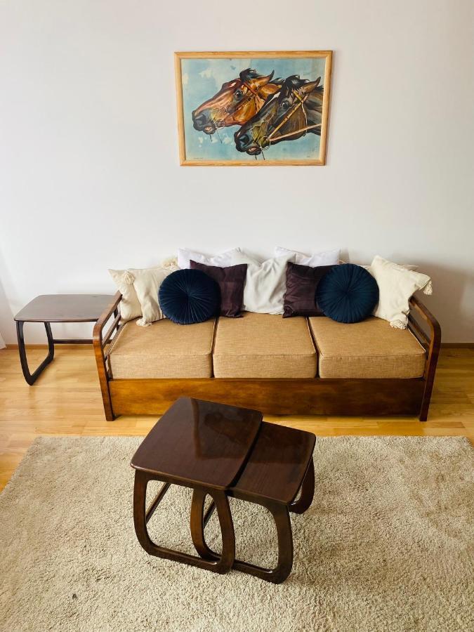 Stylovy Apartman Artdeco Apartment Poděbrady Екстериор снимка